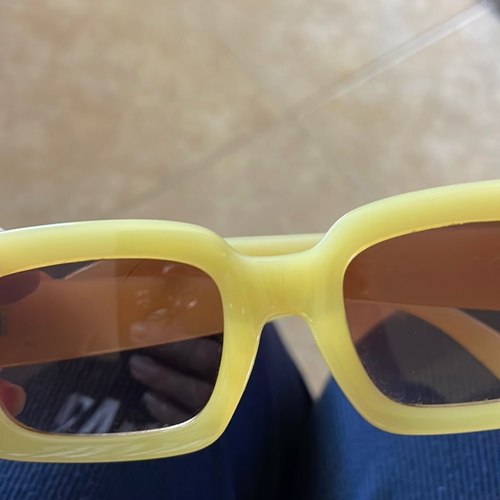 H&M SUNNIES🌞🕶️⛅️
